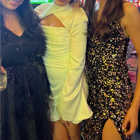 Cocktails On The Reg Dress Black Sequin - Picture 3 of 4